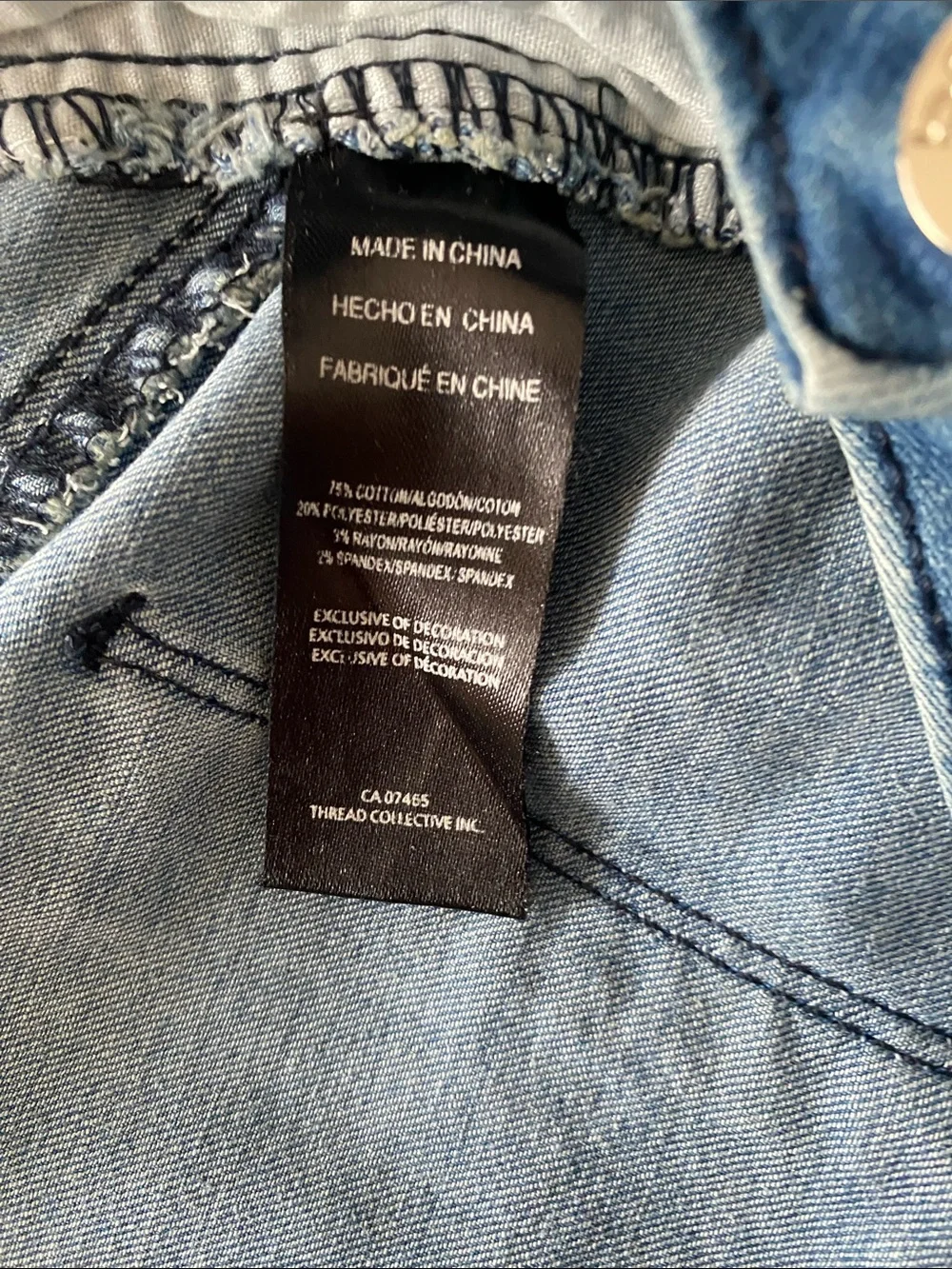 BEBÉ  Skinny Jeans in Faded Blue Stretch. Size 29